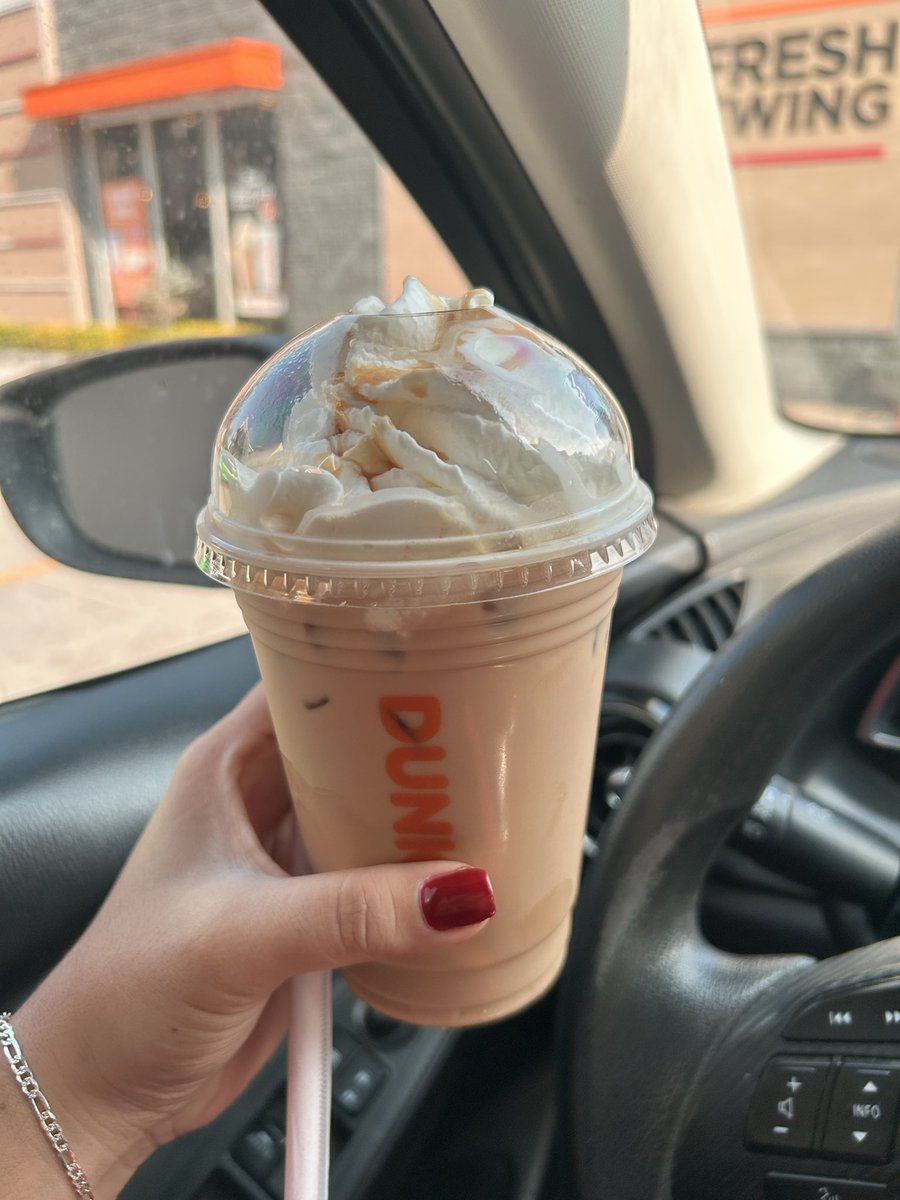 Motivación para venir a trabajar hoy, gracias <a href="/dunkinguate/">Dunkin' Guatemala</a> 🧡