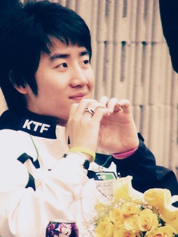 진호야 생일 축하해💛
늘 행복하고 건강하고 즐거운 일 가득하길🎂🙏