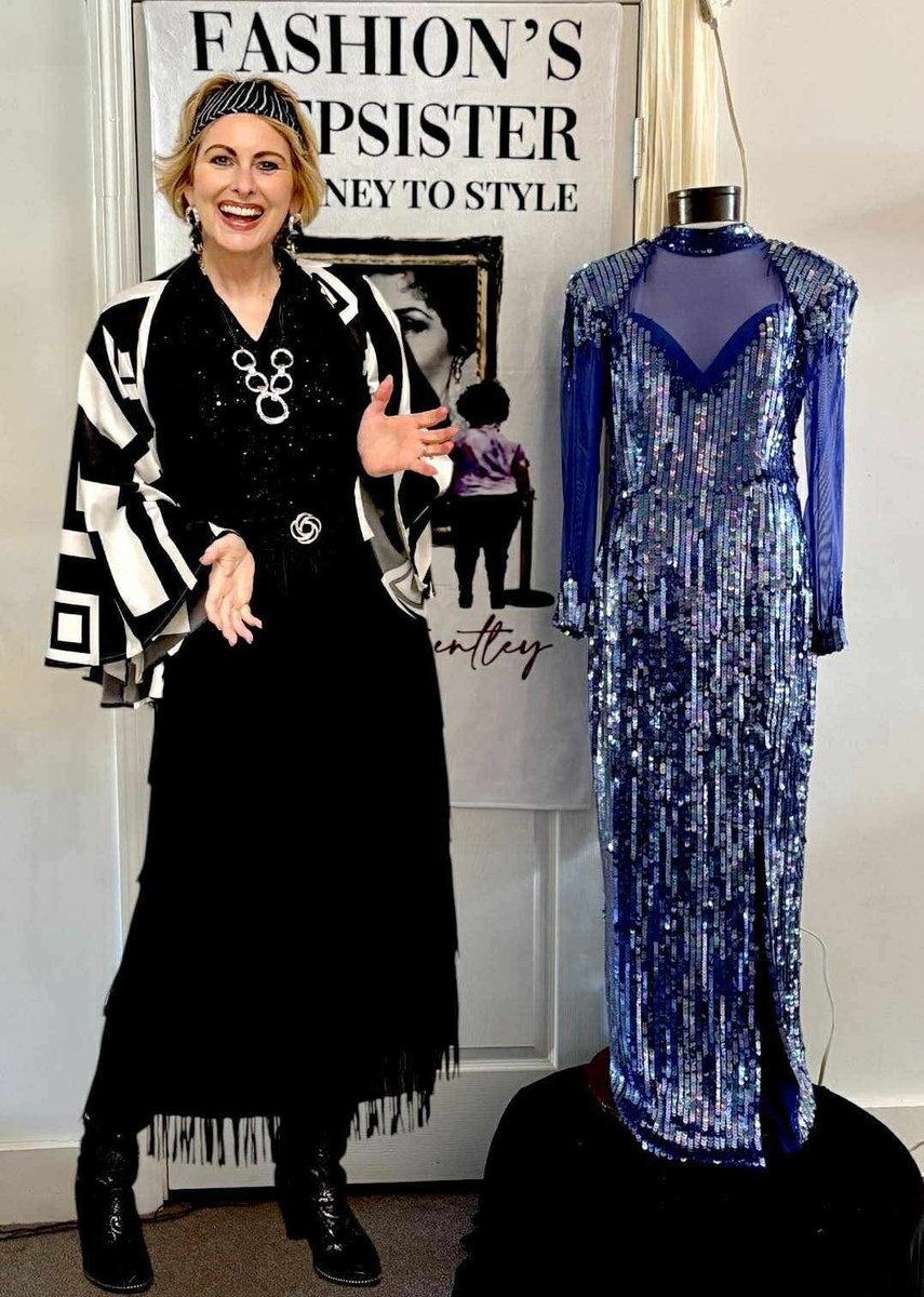 gaylabentley's tweet image. Thank You Aiken 

What an amazing afternoon at White Rose Eclectics in Aiken, SC.  💋

Grateful for every stylish woman who joined and for Martha Fore Wise and her wonderful staff for such warm hospitality.

#GaylaBentleyStyle #FashionsStepsister #AikenSC #StyleThatTeaches