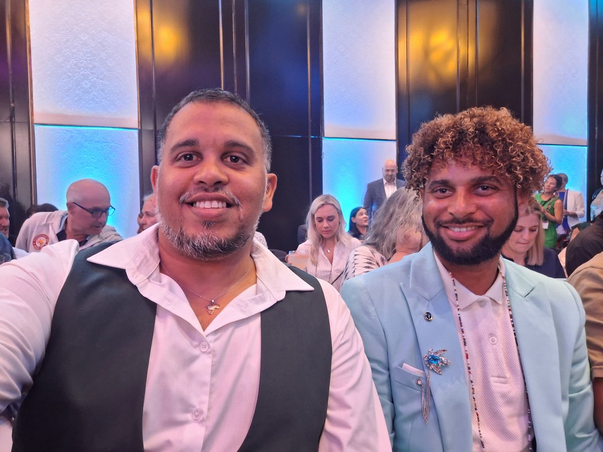 A Whole World in on City at the #CTTAGM25 representing @chapmanspeaksa &amp; #DiscoverHoutBay as well as our own businesses <a href="/i_amcapetown/">#IAMCAPETOWN</a> and #ABCreations021