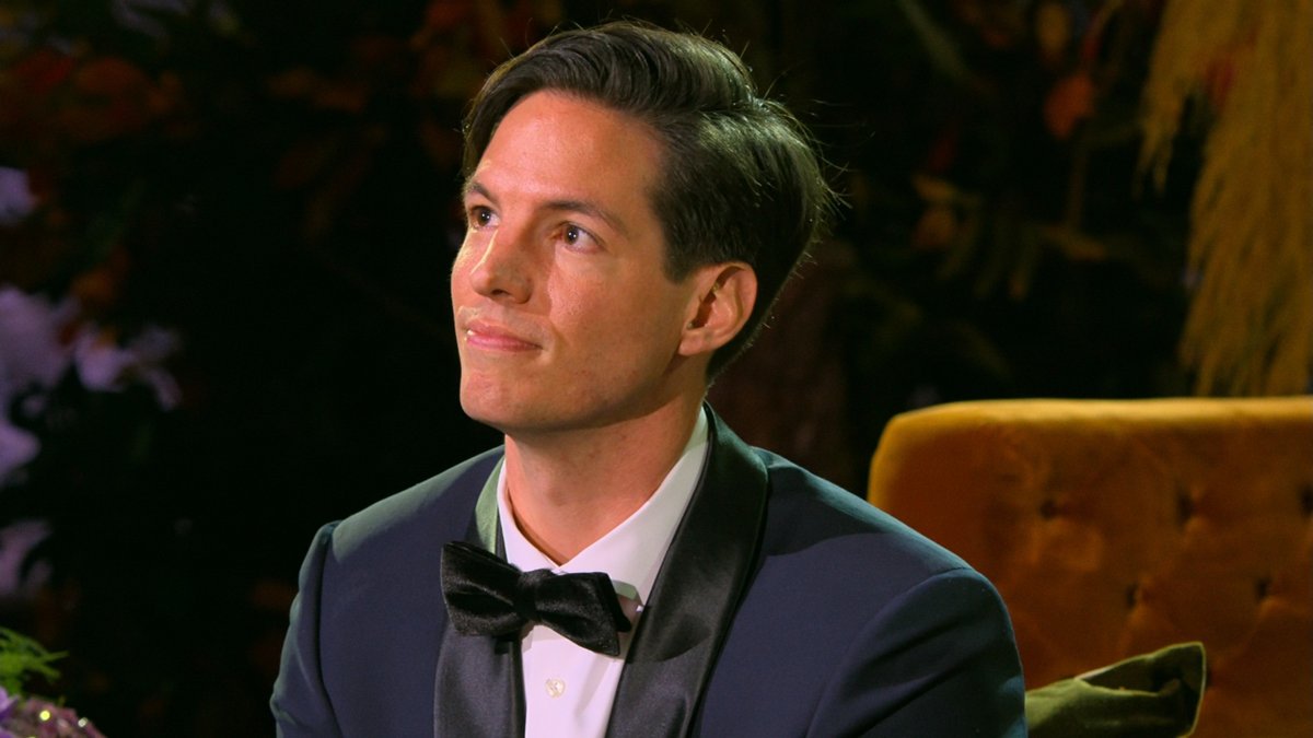 hayleysoen's tweet photo. A small part of me died for Jordan. He really wore his reaction to Megan's new millionaire man on his face #LoveIsBlind https://t.co/FKqao8DSZx