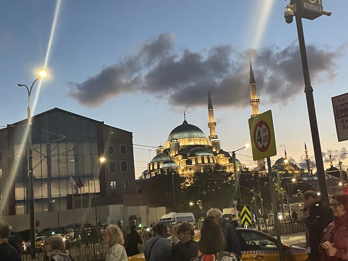 denizzsonat's tweet photo. ekim ya ( fotilerimi stalk hesabınız için kullanmayın, lütfen) https://t.co/3kP1mLUxjp