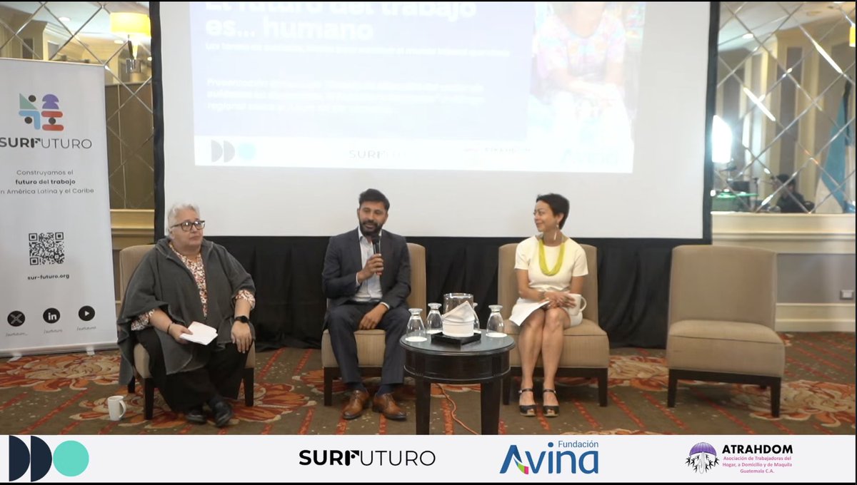 <a href="/ralbrieu/">Ramiro Albrieu</a> <a href="/FundacionAVINA/">fundacionAVINA</a> <a href="/ATRAHDOM/">ATRAHDOM</a> En vivo: <a href="/ralbrieu/">Ramiro Albrieu</a>, co-fundador de Sur Futuro, brinda las palabras de bienvenida y comparte la agenda del evento, junto a los co-organizadores <a href="/ATRAHDOM/">ATRAHDOM</a> y <a href="/FundacionAVINA/">fundacionAVINA</a>.