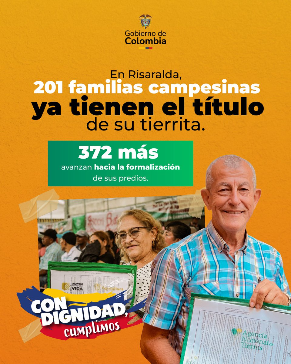 ¡La tierra es de quienes la trabajan!
201 familias campesinas ya cuentan con el título que las acredita como dueñas de sus predios. Y 372 predios más están en proceso de formalización. Así los campesinos pueden decir, con orgullo: ¡esta tierra sí es mía! #ConDignidadCumplimos