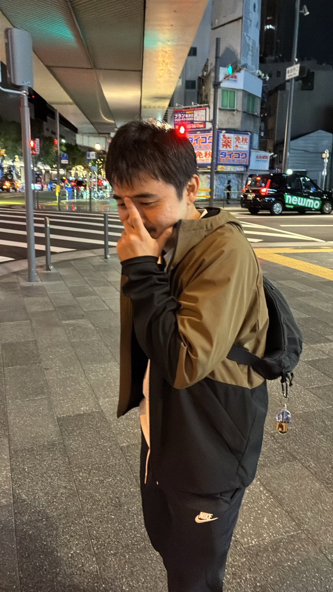 kingyo_bantyou's tweet image. 二軒目が頼んだ量にしては高かった気がすると暗算し始めたガリレオ