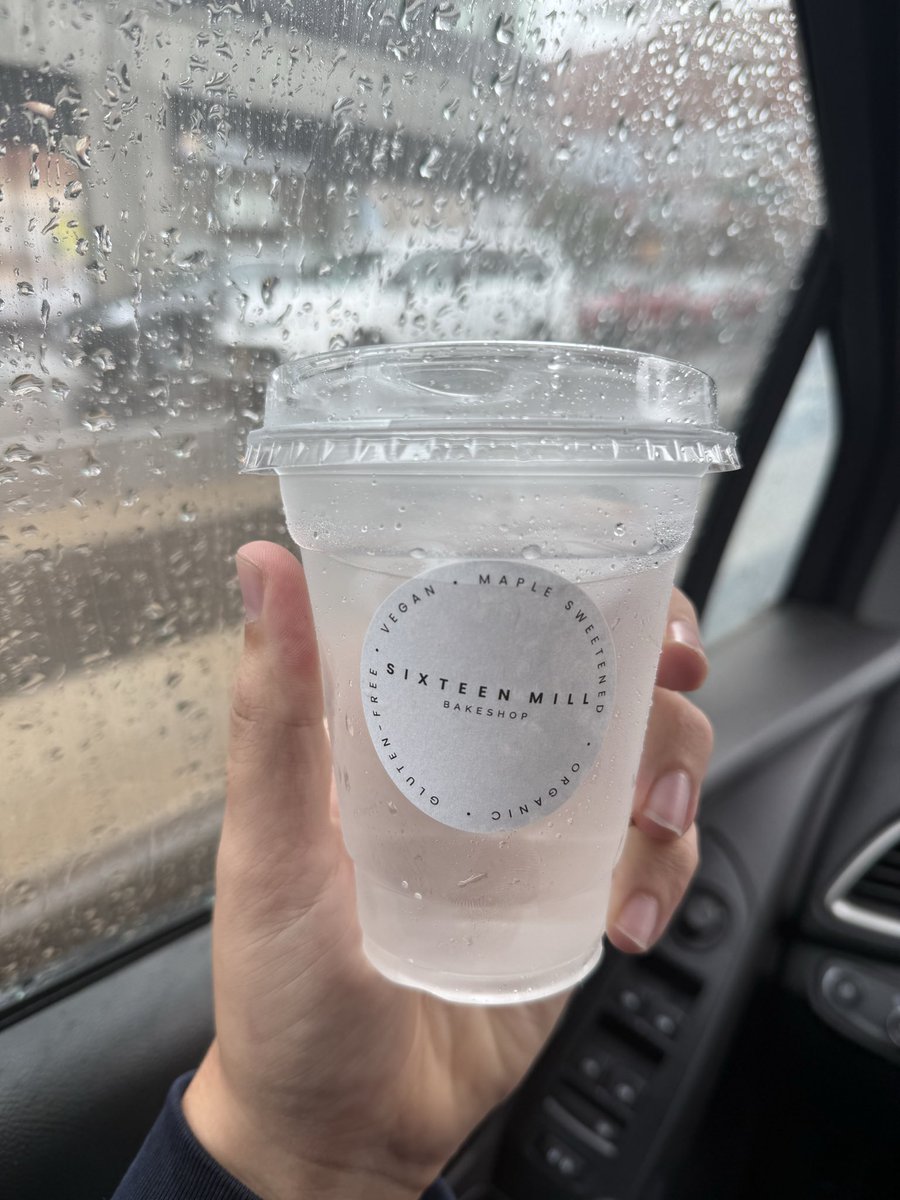 GlutenBee tweet media