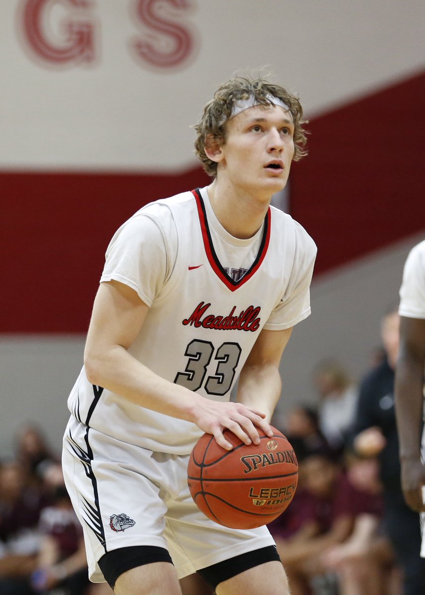Kellen Ball (<a href="/KellenBall33/">Kellen Ball</a>) was a two-sport standout for the Meadville Bulldogs. Now, he’s gearing up for his first college season of volleyball for <a href="/purpleraiders/">Mount Union Purple Raiders</a>.

Learn about his journey in the Meadville Tribune! 🏐⬇️

📸: Photos by Ferg

linktr.ee/WesternPASport…