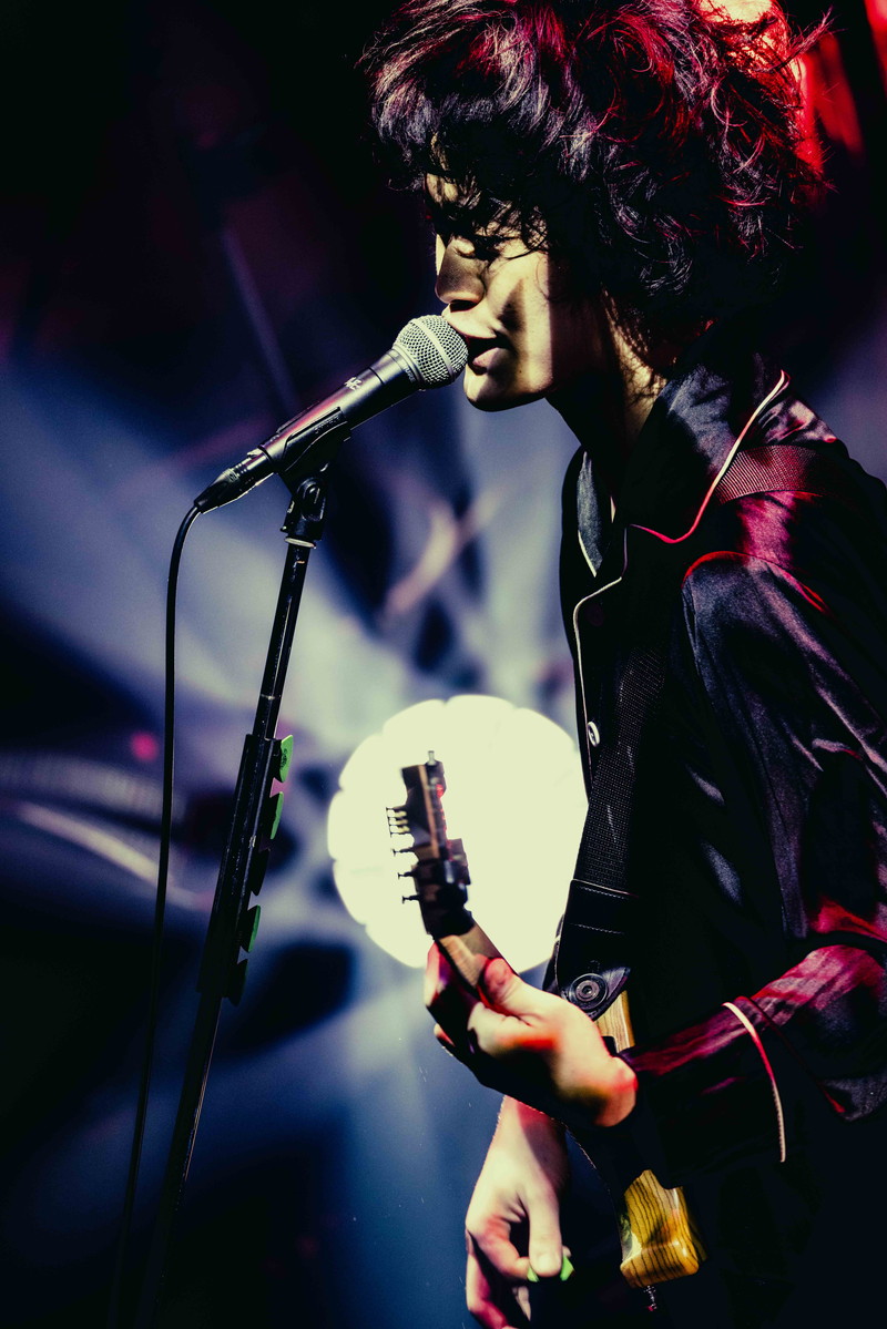 ototoy_info's tweet image. 【#オフィシャルレポ】粗品、オーディエンスとの一体感が増した〈全国五大都市ツアー〉ファイナル公演

📚セトリ掲載

✅詳細はこちら👉 ototoy.jp/news/126726?ut…
@soshina3
#粗品
#ototoy