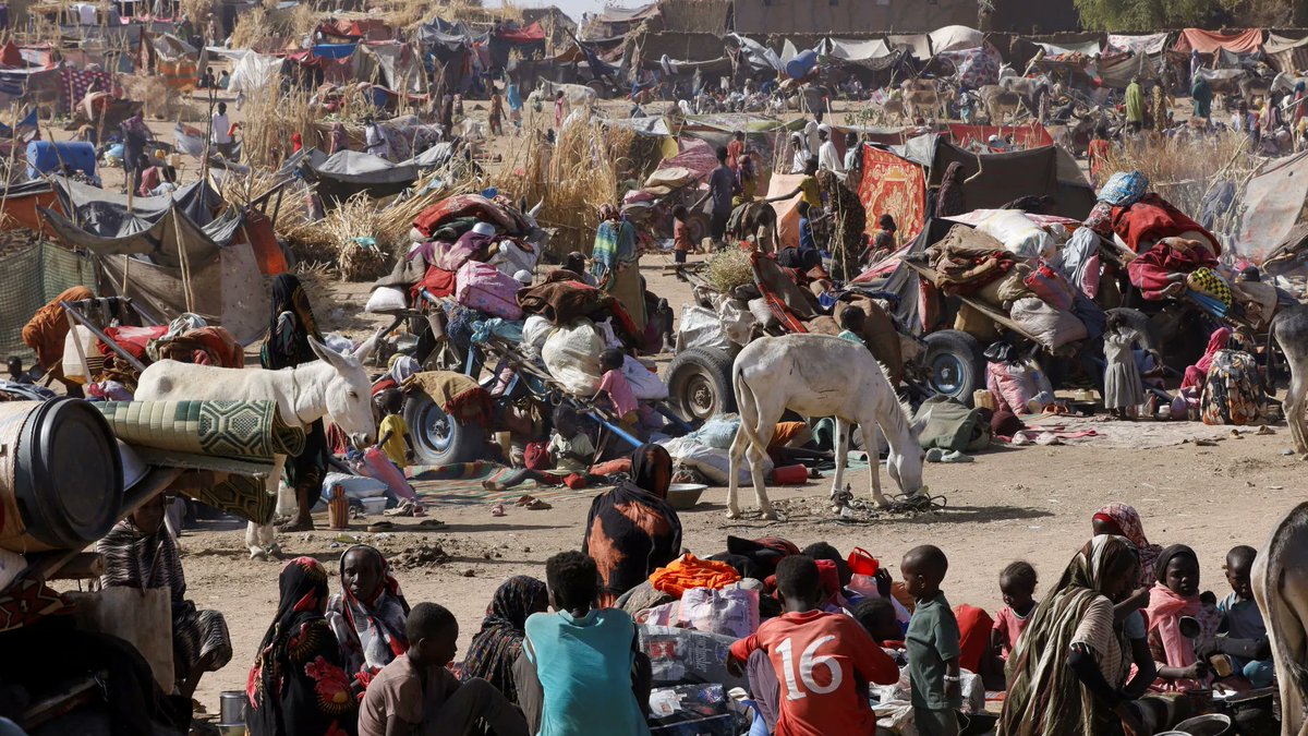 sudanreeves's tweet photo. It is not clear how the Sudan Doctors’ Union arrived at a figure of 177,000 people still trapped in El #Fasher, but it is a highly credible---and terrifying--- starting number, given reporting to date. The #IOM offers an ominous figure for the number who have fled El Fasher: 36,000. This will surely grow rapidly, even as it means people are fleeing into a maelstrom of violence, depravity, asset stripping—and without food or water.