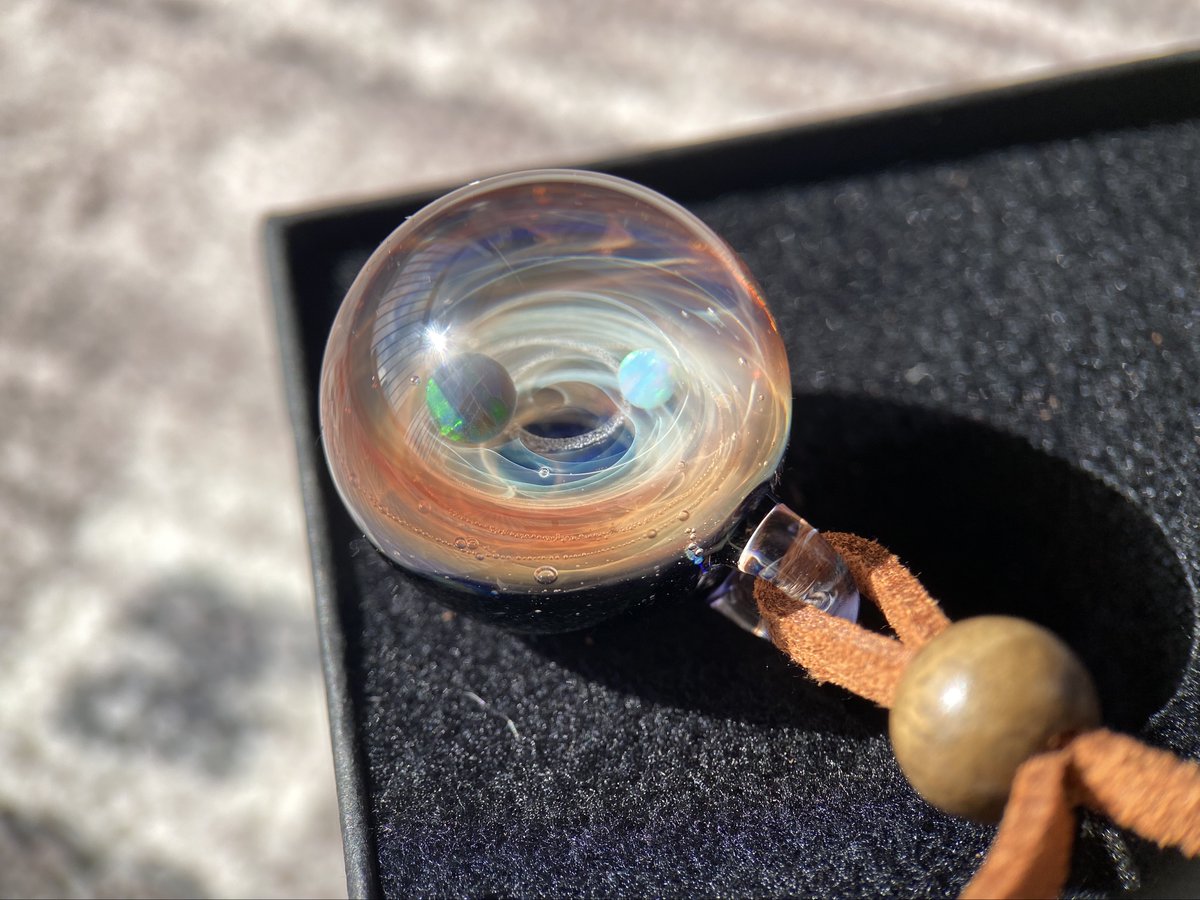 【再値下げ!【抽選新品】宇宙ガラス +α 赤系ブラックオパール 正規品 戸水賢志 お値下げ！プラスアルファ 宇宙ガラス - メルカリ