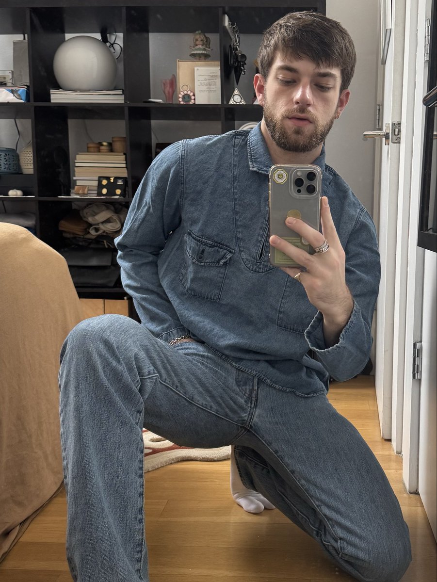 evan (@iamnotevan) on Twitter photo 