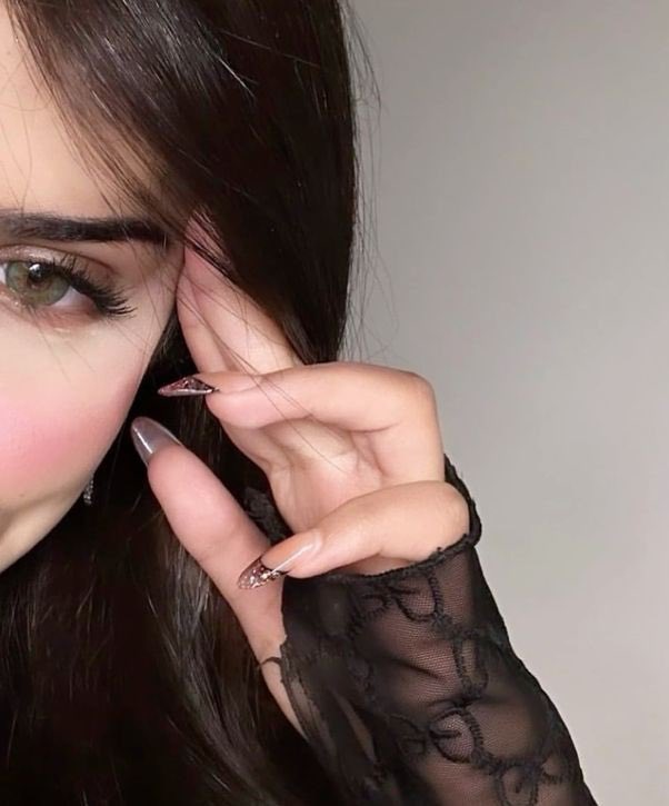 مشاعر مراهقه💖 َِ🎀 َِ!)) tweet media