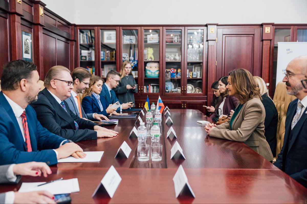 MFEA <a href="/tfajon/">Tanja Fajon</a> &amp; 🇺🇦 Deputy PM for European &amp; Euro-Atlantic Integration <a href="/taraskachka/">Taras Kachka</a> signed an Agreement on Technical &amp; Financial Cooperation.

The agreement strengthens the effectiveness of #SlovenianAid, establishes a lasting framework to support #Ukraine’s recovery, and deepens
