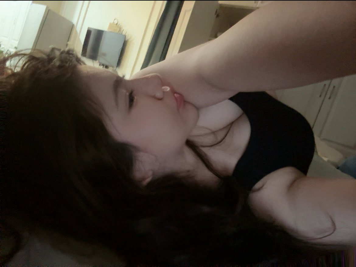 monwalch's tweet image. 失眠的夜晚大家都在想什么呢  #汕头