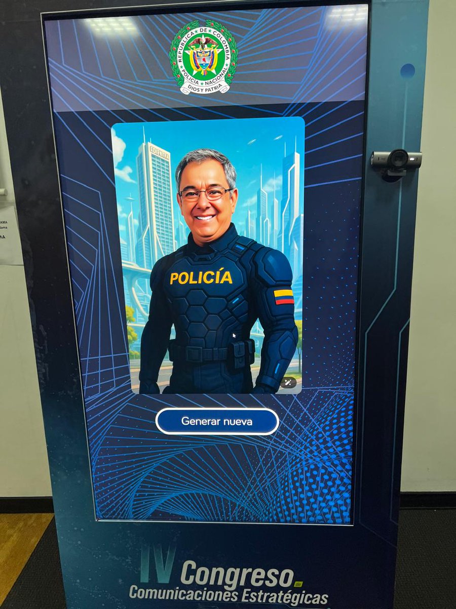 Interlat's tweet image. 👮‍♂️🤖 En el IV Congreso de Comunicación Estratégica de la @PoliciaColombia, @lcchaquea   CEO de @Interlat, presentó cómo la #InteligenciaArtificial potencia a los #CommunityManagers al servicio de la #SeguridadCiudadana
🙏 Gracias por el reconocimiento.
#LatamDigital