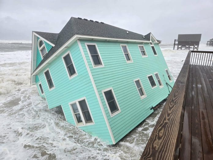 Photo: Don Bowers, Island Free Press October 28