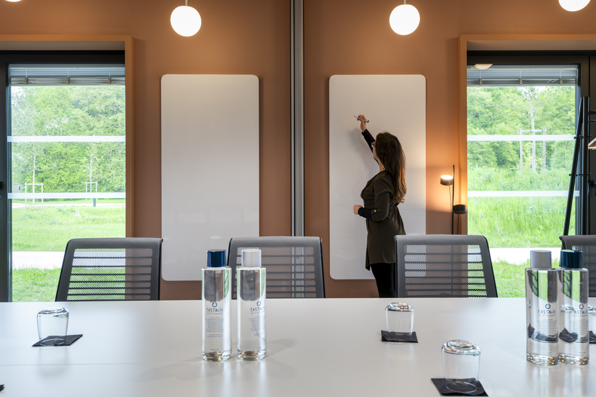 Halloween’s just around the corner – but don’t let next year’s strategy spook you! 🍂🎃

So before you finalise your 2026 strategy, ask yourself: are your workspaces helping your people do their best work… or holding them back? Find out more! 👉 bit.ly/4arG8gL