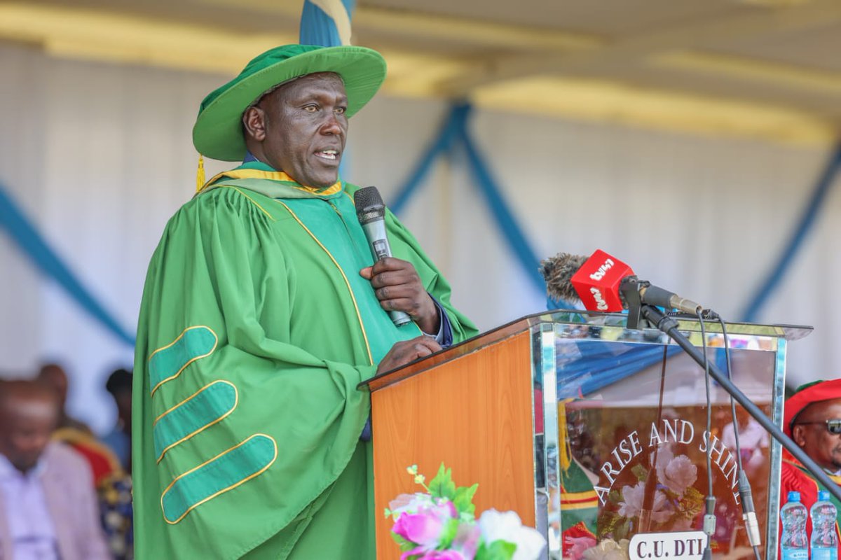 EMPOWERING YOUTH THROUGH DAIRY TRAINING

CS Sen. Mutahi Kagwe, accompanied by PS <a href="/jmueke/">Hon. Jonathan Mueke, CBS</a>, presided over the 69th Graduation Ceremony of the Dairy Training Institute Naivasha (DTI). Also present were Nakuru Dep. Governor Hon. David Kones among other senior officials.