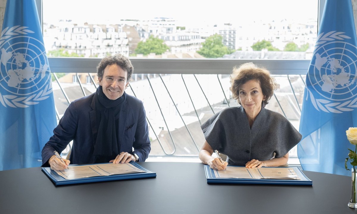 LVMH's tweet image. By signing a new five-year partnership, LVMH and @UNESCO expand their joint actions for biodiversity conservation and sustainable development.
 
Learn More: lvmh.com/en/news-lvmh/b…

#LVMH #UNESCO