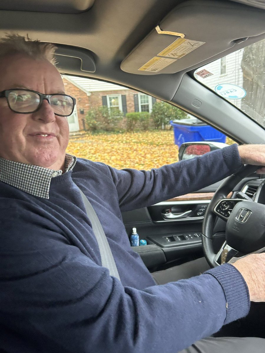 grantbabbitt's tweet image. Be honest… who’d trust this face to drive you around after a major operation? #DanIsBrave #OrDanMayBeCrazy #FCExtraTime