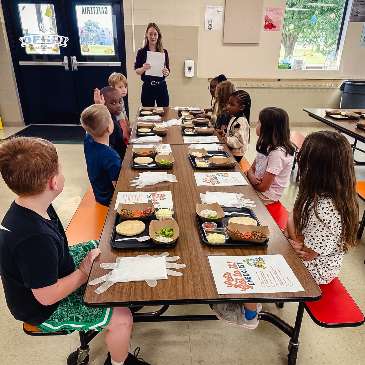 Opaafood's tweet image. We have more Junior Chefs in New Madrid! Shout out to DNS Jessica, ADNS Tonette, &amp;amp; KM Jason for leading students at New Madrid Elementary through a lesson on protein for this month’s NAC meeting!  🍕 #funwithapurpose #maketheirday