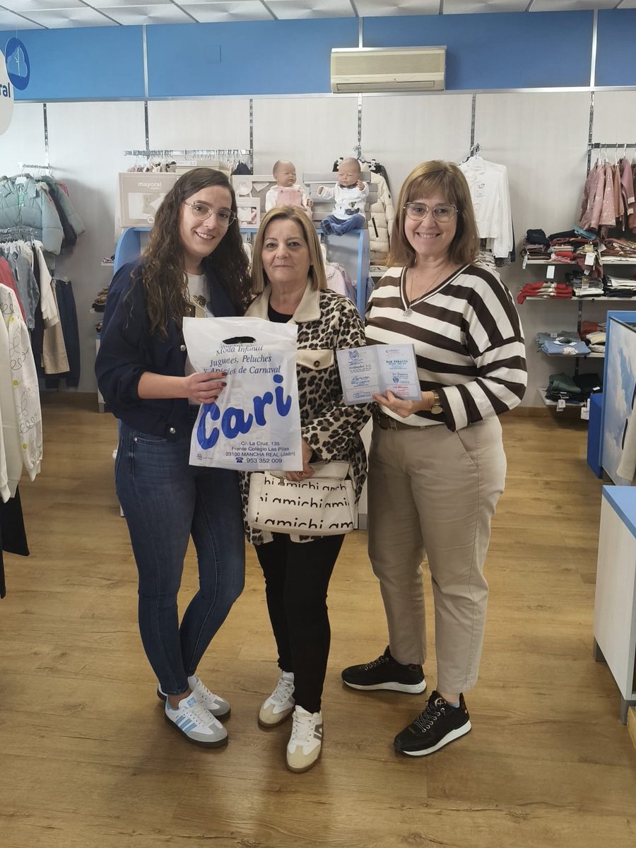 🎉 ¡Mañana es el ÚLTIMO DÍA para entregar tu pasaporte! ⏰
Ana ya lo ha depositado en Moda Infantil y Juguetes Cari ✨

🎁 ¡Aún estás a tiempo de ganar el mejor plan navideño!
✅ ¿Ya entregaste el tuyo? ❌ ¡Corre!

#Pasaporte2025 #ComercioActivo #ManchaReal #ViajeALondres