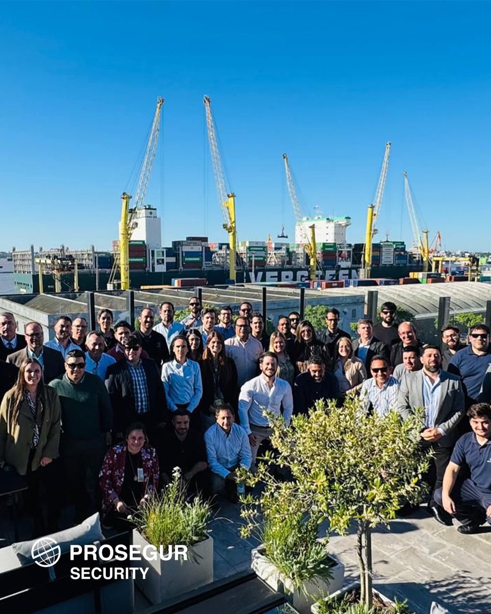 ProsegurGlobal's tweet image. En #ProsegurSecurity Uruguay celebramos la 3ª edición de #IdentidadSecurity.
Un espacio para reconocer a nuestros equipos, compartir logros y reflexionar sobre cómo la IA impulsa la innovación y nuestro crecimiento conjunto.
Seguimos construyendo el futuro de la seguridad.