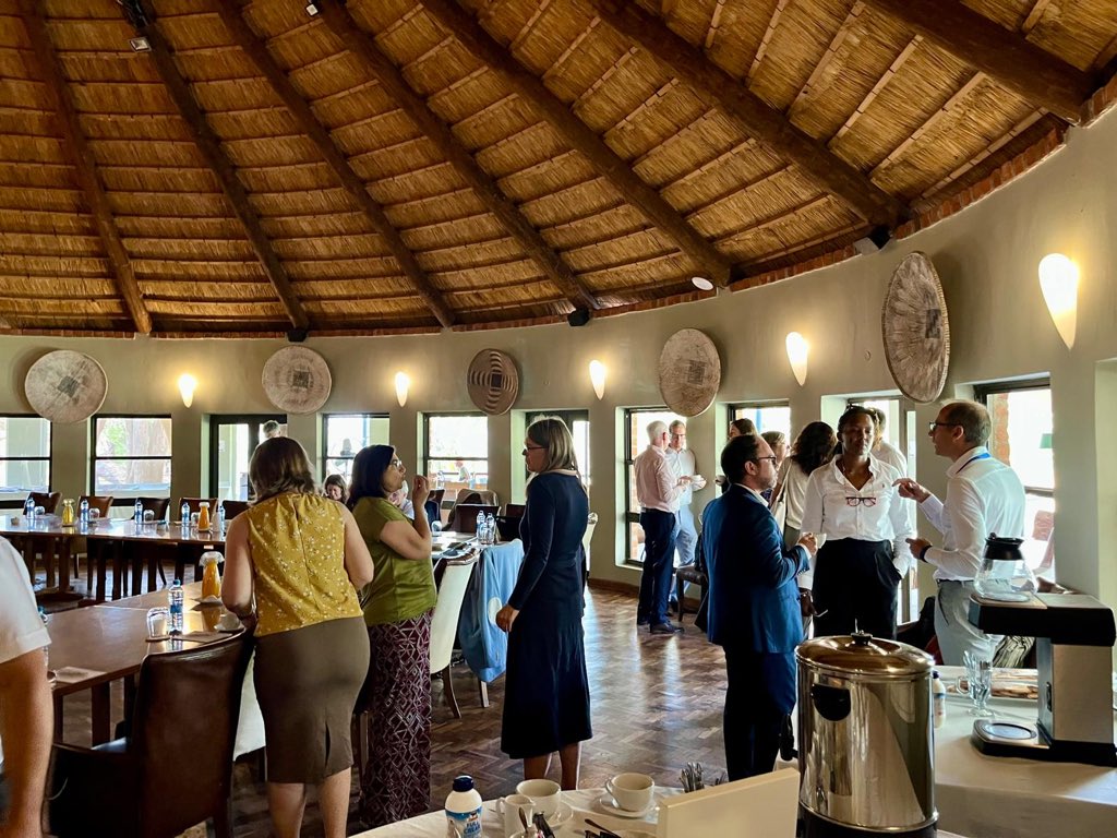 <a href="/EUinZambia/">European Union in Zambia</a> 🇪🇺-🇿🇲 hosted today #TeamEurope Strategic Retreat to strengthen synergies under #GlobalGateway — discussing joint priorities including the Lobito Corridor, critical raw materials &amp; green transition

 #PartnersInChange 
#StrongerTogether 
#EUandZambiaat50