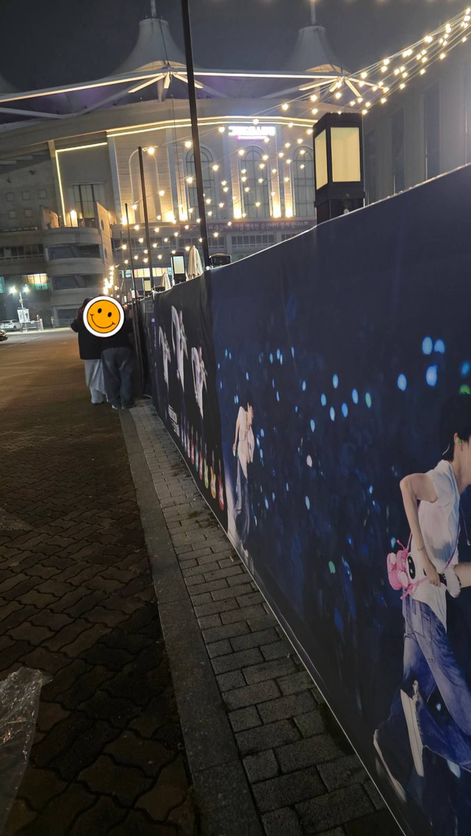 jin_fantree's tweet photo. ❣️앙콘 현수막 카페 이벤트

현수막과 배너 석찐존 
📍 위치 : 도그와트 인천문학점 , 코피발리카페 인천문학점 ,자담치킨 인천문학점

1인1음료 주문 후 영수증 지참해서 각 카페 나눔 장소에 오셔서 앙콘 기쁨 한스푼 더 얹어 가세요
많은 분들이 같이 기쁨을 나눌수 있도록 각 카페별로 1인 1회 참여 부탁드려요 
✨카페 현수막 & 배너 이벤트는 여러 도움 주신 분들의 감사함으로 이루어진 팬이벤트입니다

🍔도그와트 카페에서는 식사용 먹을거리, 자담치킨에서도 1인분 주문 가능한 치킨 메뉴가 준비 되어 있습니다

점뿌점뿌 앙콘에서 만나요~