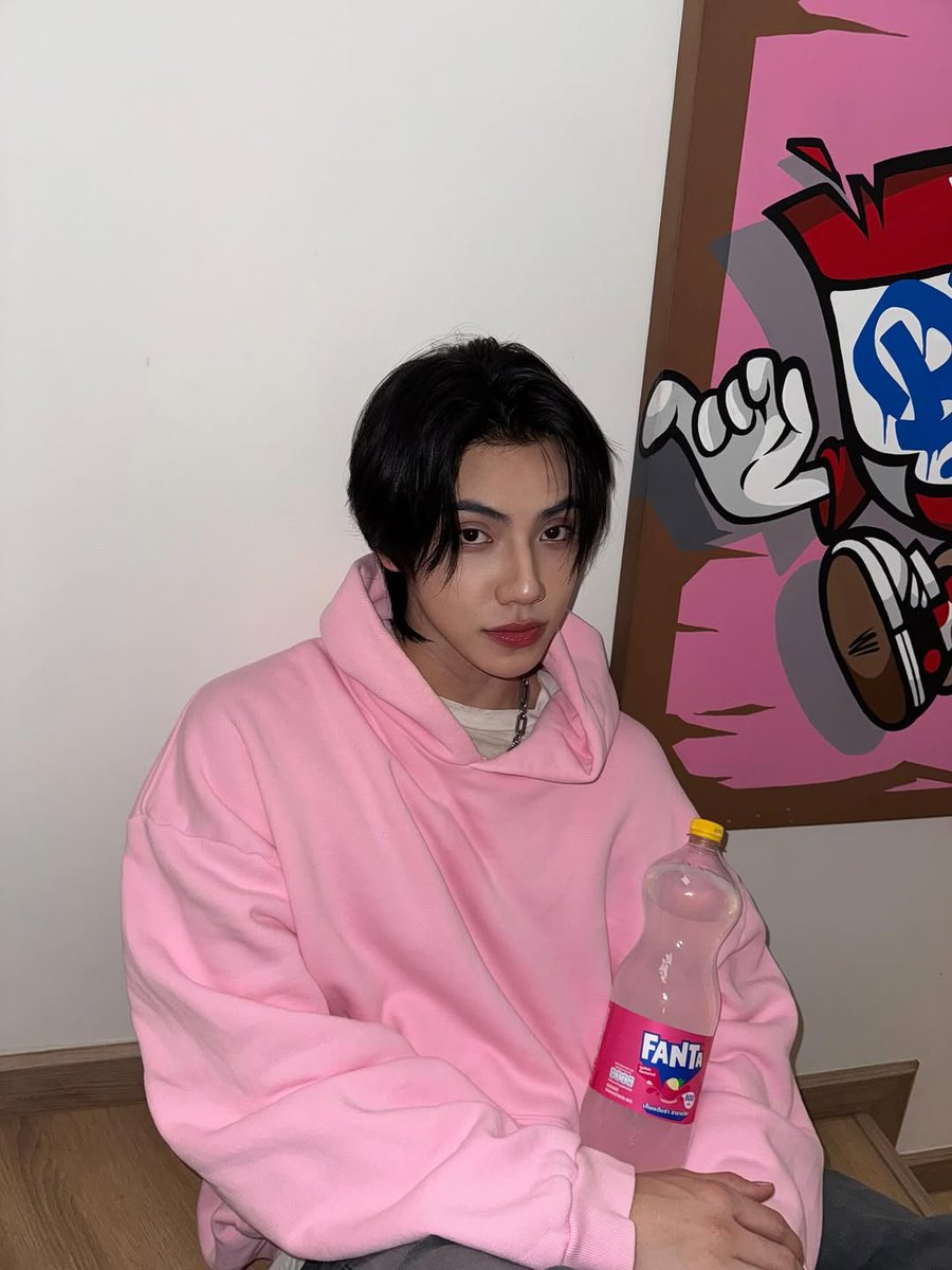 BEUSphilippines's tweet photo. ‧₊˚✧ [ PEEMWASU IG POST UPDATE ] ✧˚₊‧
🗓 10. 30. 2025

— peemwasu.busofficial 
#FantaTH #แฟนต้าเก็บแต้มซ่าล่ารางวัล #FantaFestTH #FantaFestTHxBUS #ThanksFanta

https://t.co/AVpNs1ViMW

#PEEMWASU
#BUSbecauseofyouishine https://t.co/IxTzKQr6bu
