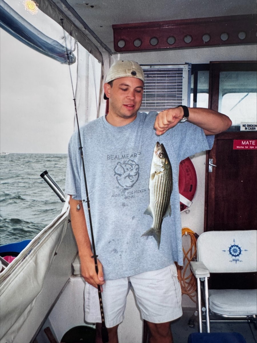 Throwback Thursday and we are making it a challenge:

Guess the Mystery En-Netter. Here he is landing the smallest fish of the day at a Day on the Bay event sponsored by En-Net, Sony, and Tech Data (now TD SYNNEX) in July of 2001. Small fish. . .big future! Leave your guesses in