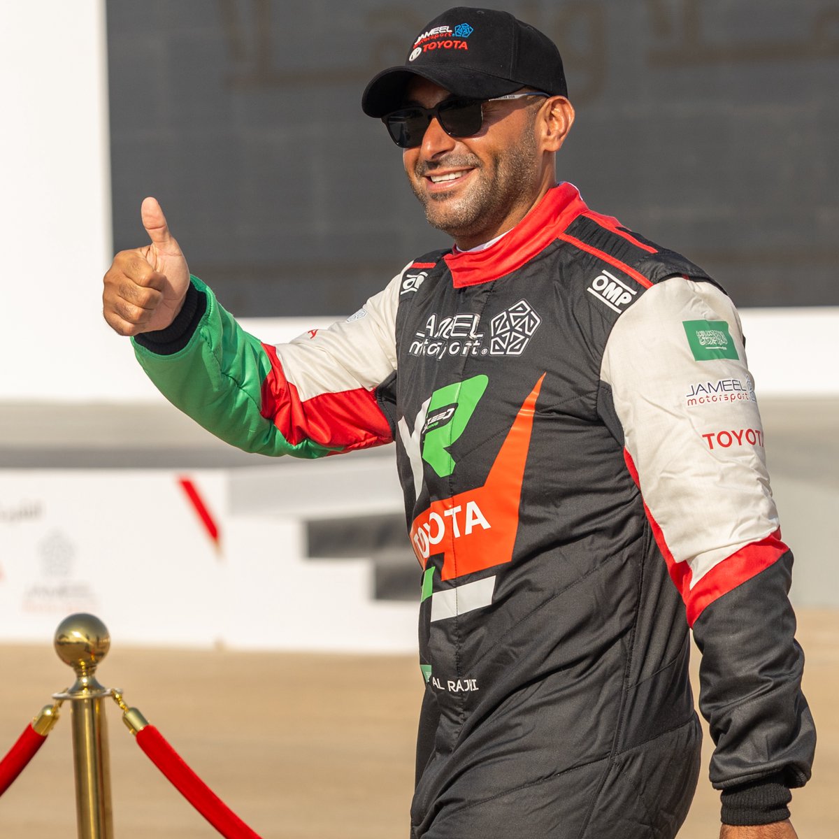 📰 العالمي يزيد الراجحي يرفع جاهزيته في باها القصيم لمواصلة سلسلة التتويجات وتحقيق اللقب الخامس على التوالي
 
سطّر الراجحي اسمه بحروف من ذهب في تاريخ رياضة المحركات، بعد أن أصبح أول سعودي يفوز بلقب رالي داكار العالمي في فئة السيارات عام 2025، يواصل مشواره بروح البطل، مؤكدًا عزمه