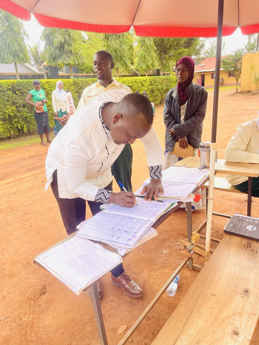 Also, checked on another Full Bursary beneficially of our foundation a Senior 1 student Namugwanya Swalhat. Grateful for Nibras Islamic Secondary School's partnership in empowering the underprivileged.