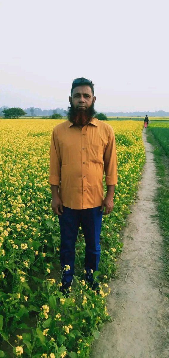 kobi86102's tweet photo. এই চাচার ভিডিও কেউ এক্সেঞ্জ করতে চাইলে নক দেও https://t.co/1e7qZVkvNJ