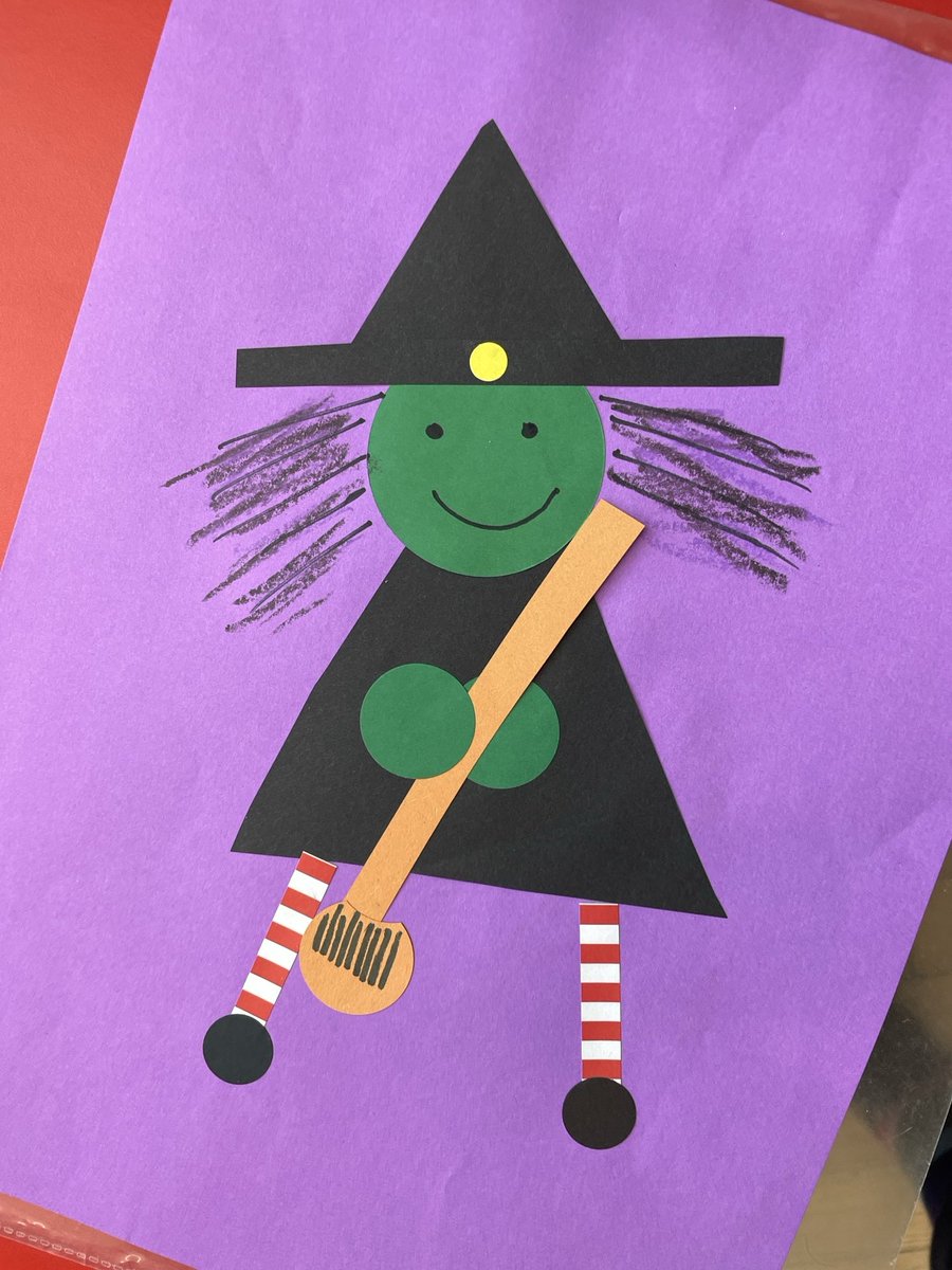 GreenwichLibs's tweet image. We enjoyed a spooky #MessyMorning at #PlumsteadLibrary today! We made lots of lovely green witches using different shapes, colours and materials 🧙 Join the fun every Thursday from 10.30-11.30am to make friends, borrow books + #GetCrafting! 📚 #LoveYourLibrary