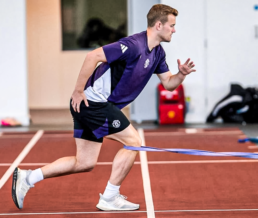 AmorimEra_'s tweet image. My centre-back. 🧱🇳🇱