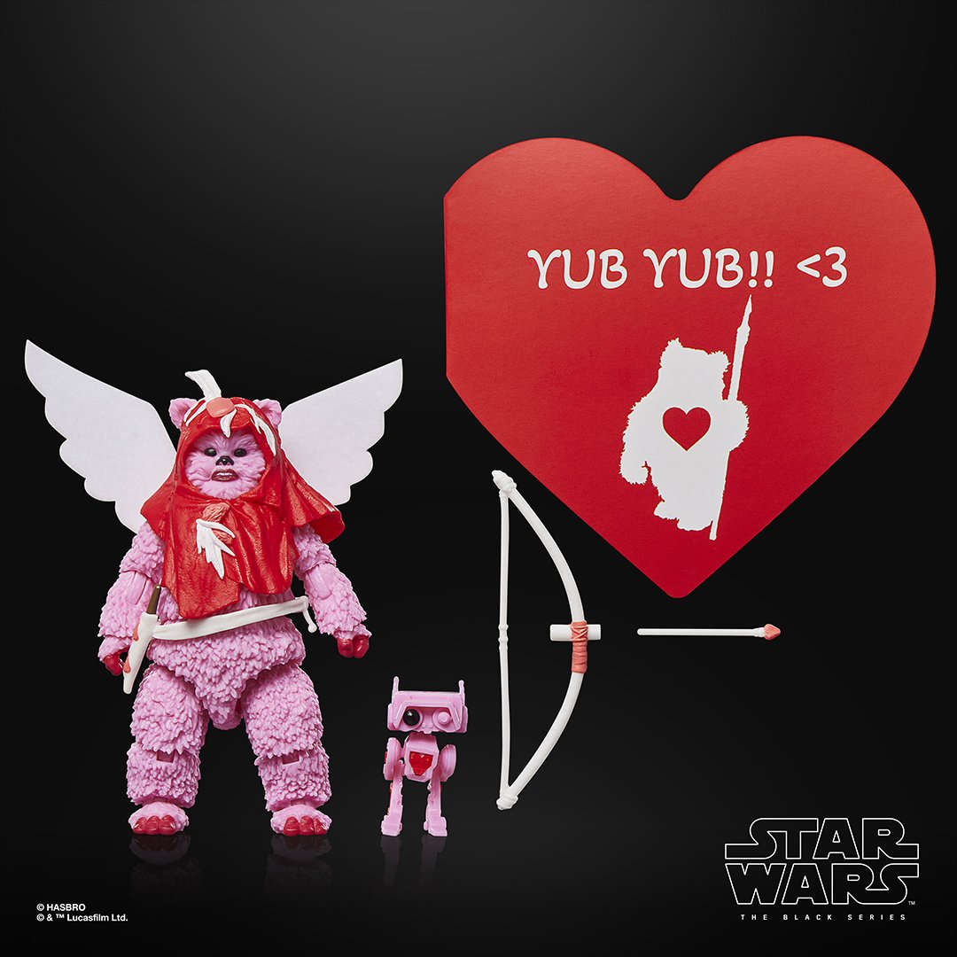 HasbroPulse's tweet image. Love is in the air...and on Endor.
The #STARWARS The Black Series Ewok (#ValentinesDay Edition), revealed at Lucca Comics &amp;amp; Games, makes the perfect gift for your Star Wars Valentine next year.

Pre-order now on #HasbroPulse.
🔗 go.hasb.ro/ShopStarWars