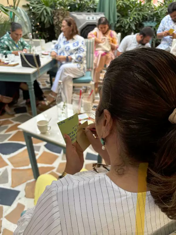 Siyahi_Blog's tweet image. “Barish: In the Language of Rain”
📍 Krsko Café &amp;amp; Clothing, Amritsar
📅 August 18, 2025
On a monsoon evening at Krsko Café, poets, storytellers, and dreamers gathered — their voices carrying the scent of rain and the pulse of renewal.

#Barish #SiyahiEvents #PoetryInRain 🌧️