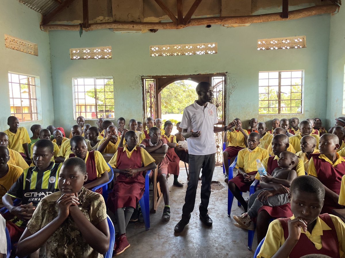 GHI_Network's tweet image. This week we have engaged over 200 pupils at Vvumba COU Pri. Sch and JOY Nursery &amp;amp; Primary School on safety tips and the importance of speaking up against abuse. We are creating a safe environment for our children. #ChildSafety #EndAbuse #GHI-Netwrk #SafeSpaces #BuildingChampions
