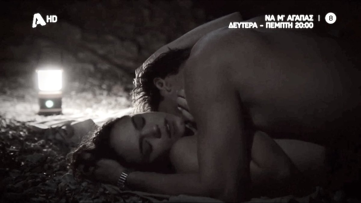 Έλληνες σεναριογράφοι ευχαριστούμε ΟΡΘΙΑ
Νομίζω στο τούρκικο δεν δείχνουν ποτέ ερωτική σκηνή 

Συνεχίστε έτσι😌😂
#namagapas #ροζ 🩷