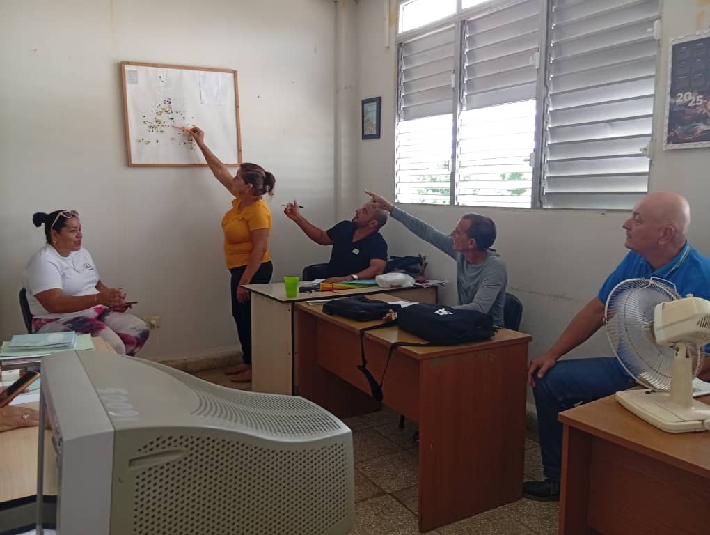 🦟 UCM Cienfuegos presente en la reunión del comité asesor para la planeación estratégica y control de la Arbovirosis en Rodas. ¡Unidos contra el Dengue y otras enfermedades! #SaludPública #Arbovirosis #Rodas