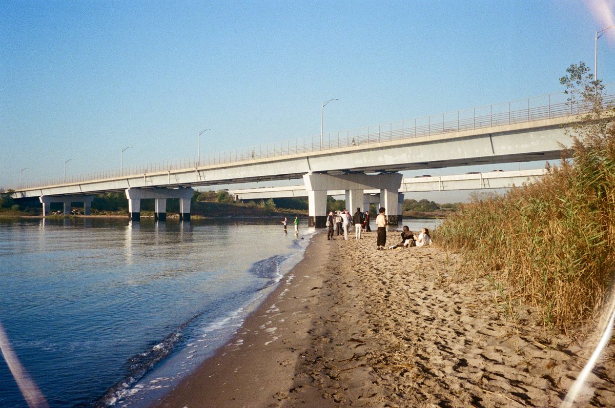 A_Sarr's tweet image. Beach raves