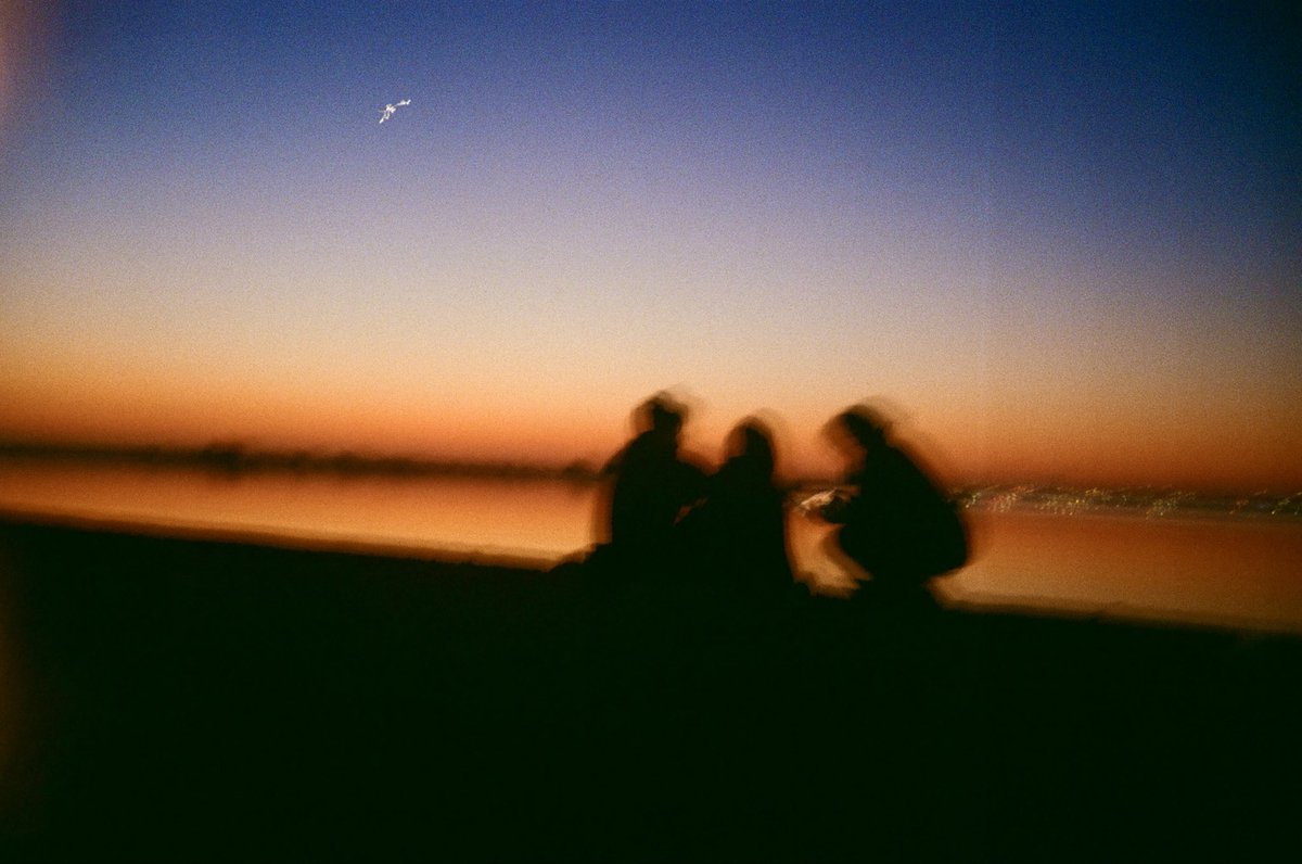 A_Sarr's tweet image. Beach raves