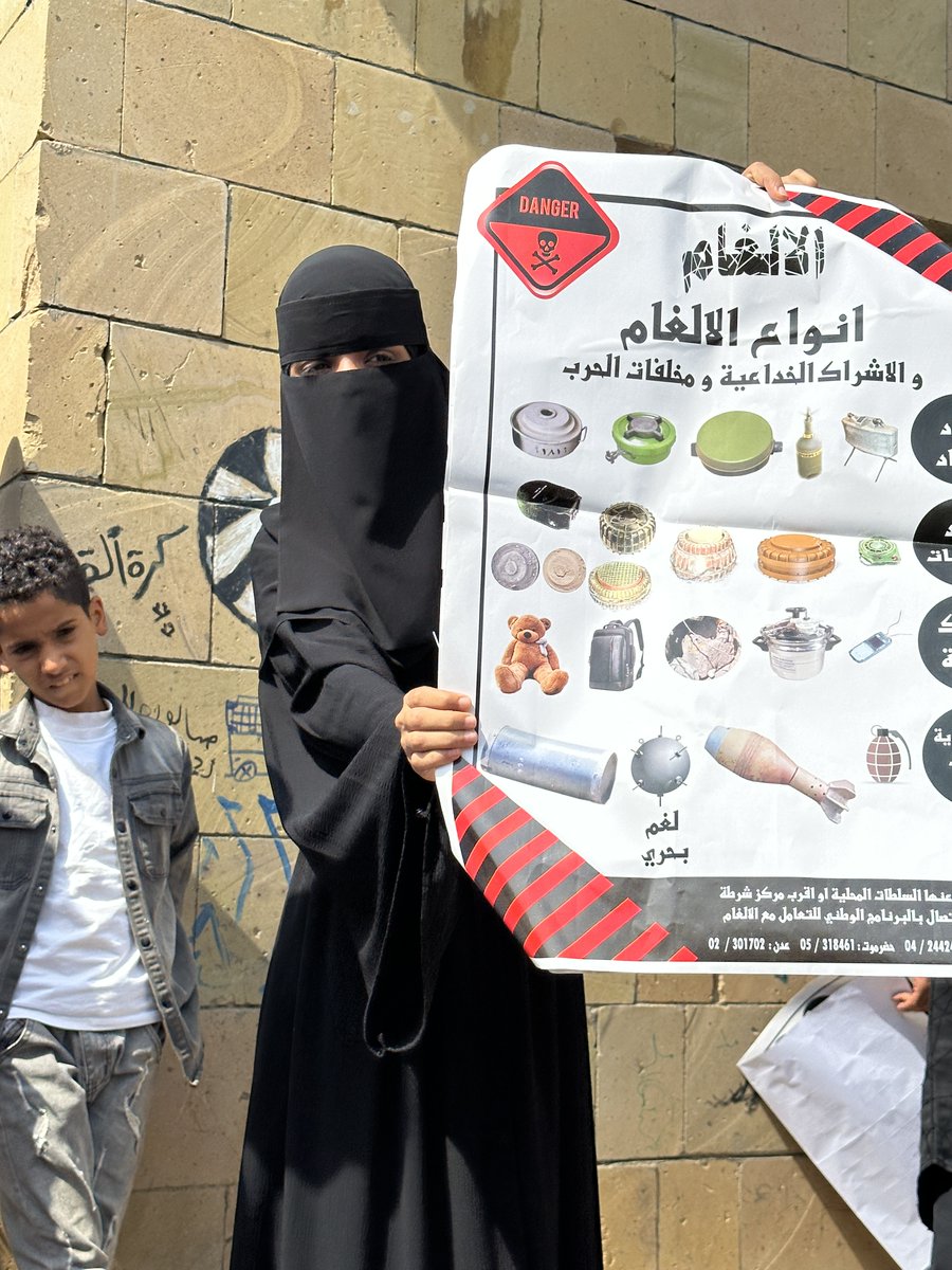 Masam_ENG's tweet image. &quot;We design for everyone, not just those who can read,&quot; says Retief Horn, Project Masam Deputy MD.
➡️ Read more how Project Masam’s inclusive #EORE model sets the standard for #MineAction in #Yemen, from community networks to colour-coded #warning signs and illustrative photos, to…