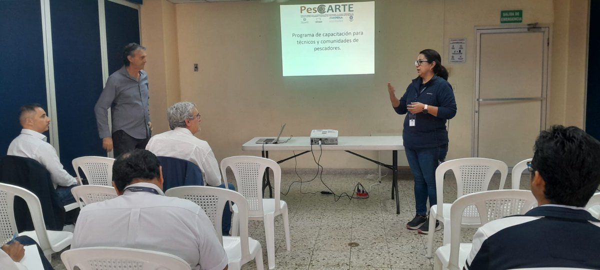 FermanPalacios's tweet image. 🎣 En el marco del #ProyectoPescarte, #CIHEAM, con apoyo de la Agencia Italiana de Cooperación para el Desarrollo, impartió una capacitación sobre el “Programa para técnicos y comunidades pesqueras” dirigida a #CENDEPESCA, #UES, #UNASA, #USAM y #UFG. 🌊🇸🇻