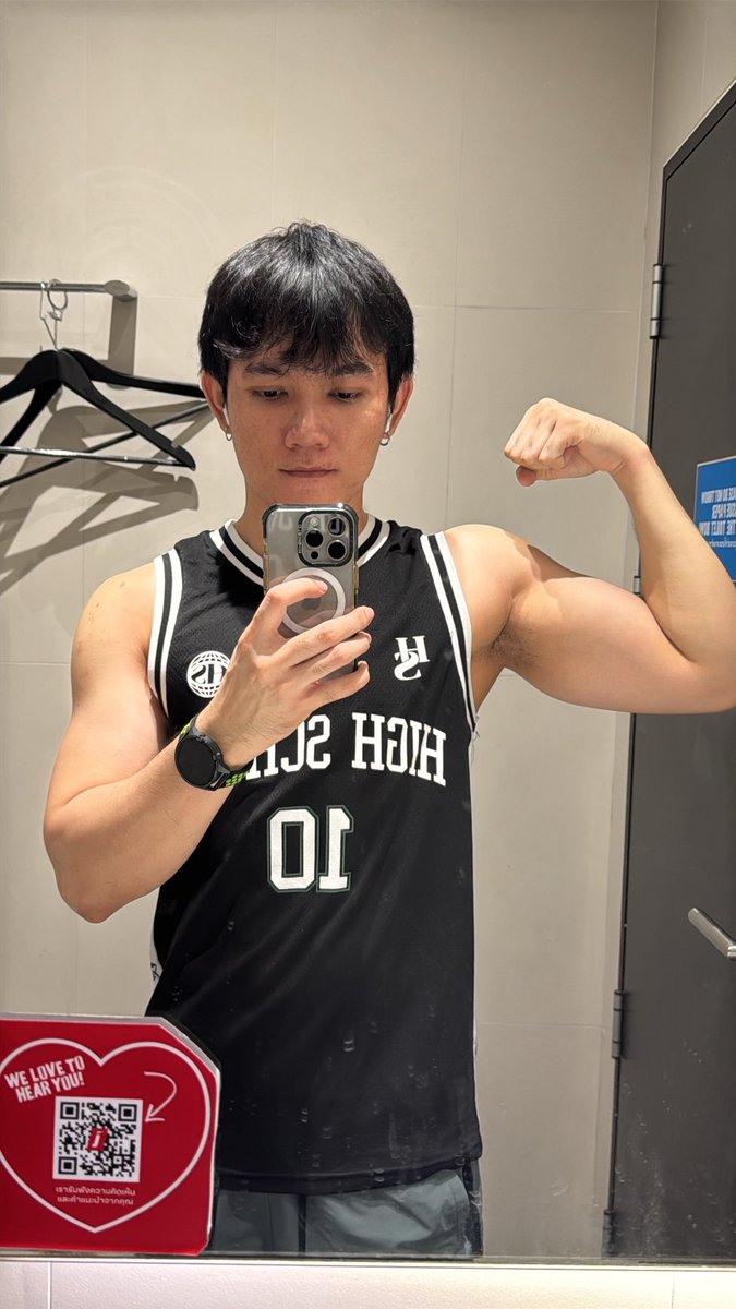 Mostpst's tweet image. หลอกแบบนี้ละกัน👻