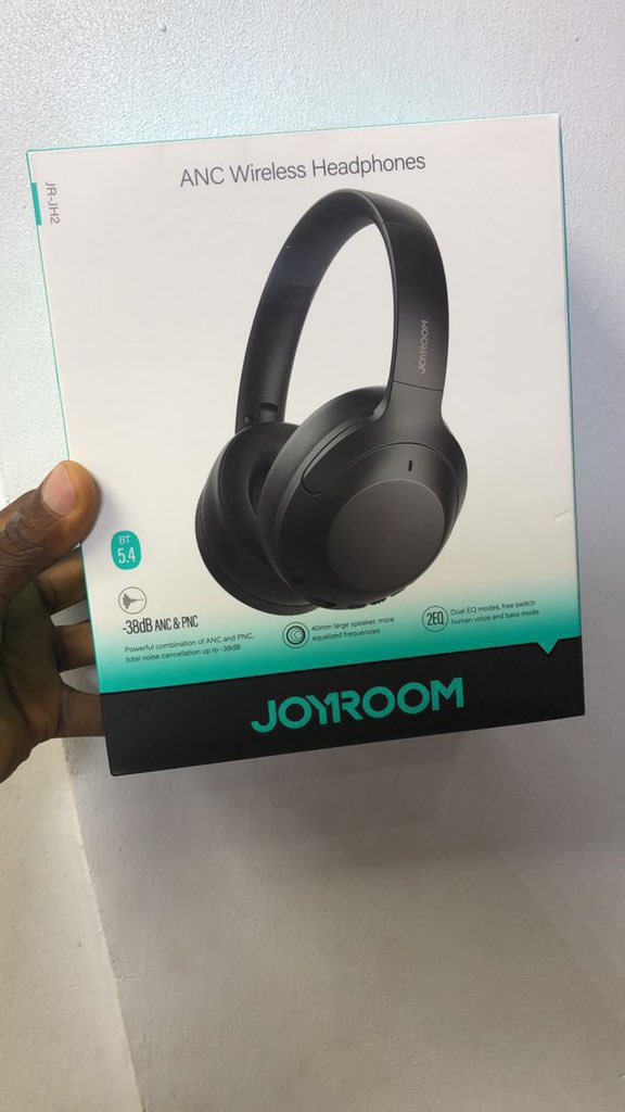 Val Gadgets tweet media