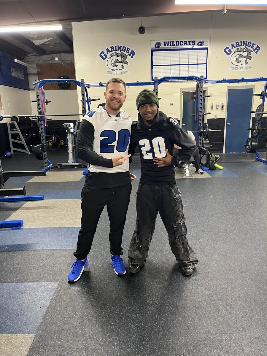 Senior night at the G! Honored to be chosen by my guy Ke’Shawn to rep his jersey. This dude started playing ball his senior year so he could be a part of something. The growth physically AND mentally has been tremendous and I’m so proud of him. MORE THAN FOOTBALL!