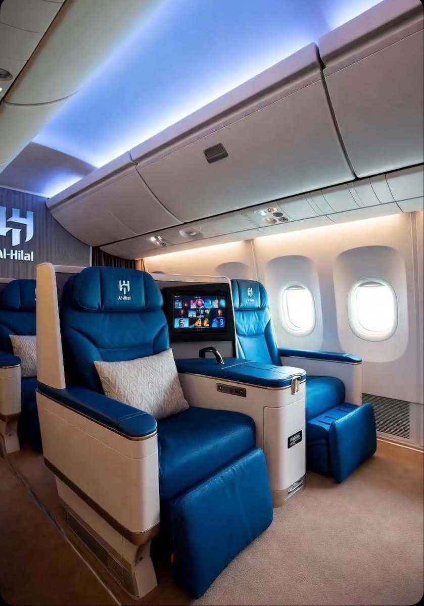 #طايره_الهلال
فخامه 💙💙💙