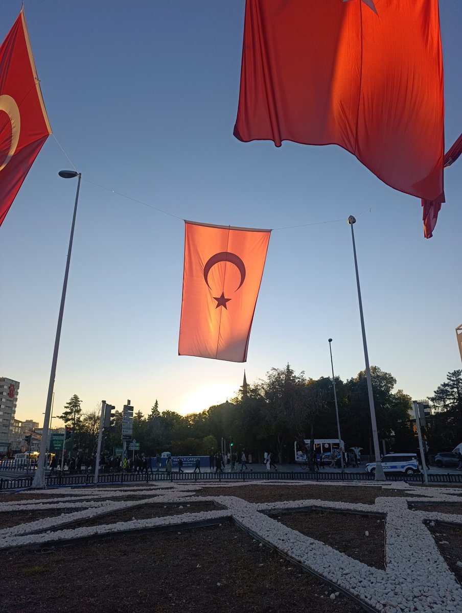 Dünyanın en güzel bayrağı.. 
NET. 🇹🇷🇹🇷🇹🇷🇹🇷🇹🇷🇹🇷🇹🇷🇹🇷🇹🇷🇹🇷